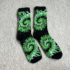 (NWOT) Tie-Dye Crew Socks